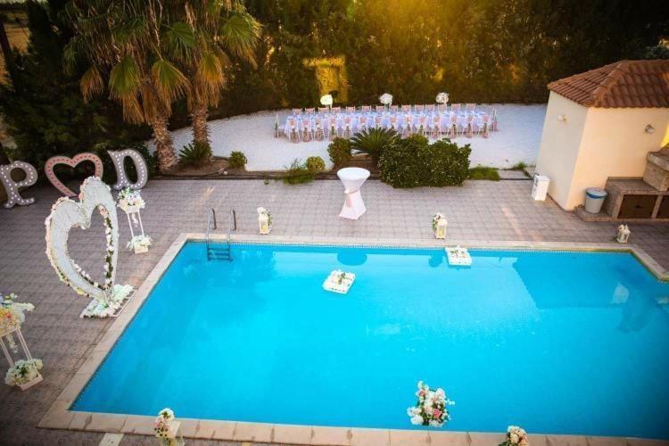 Larnaca Mansion Ideal For 3 Families Or More Kültér fotó