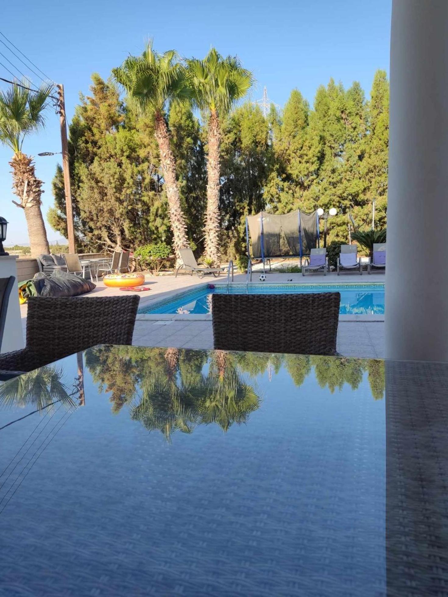 Larnaca Mansion Ideal For 3 Families Or More Kültér fotó