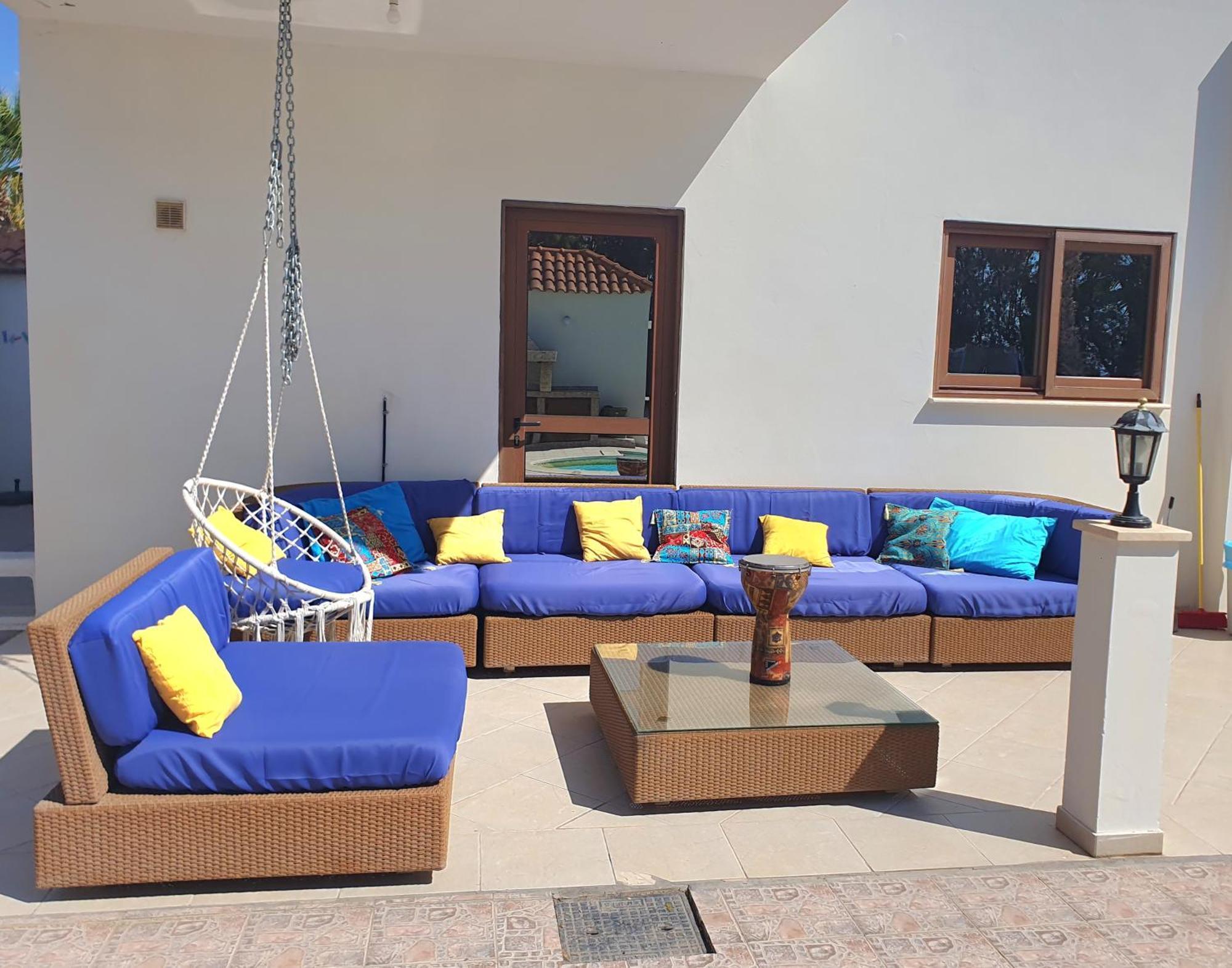 Larnaca Mansion Ideal For 3 Families Or More Kültér fotó